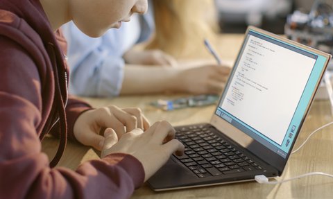 f25ed9a1f4b011-480-287-0-0-2700-1619